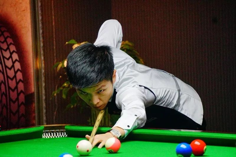 來自不同國 來自不同國