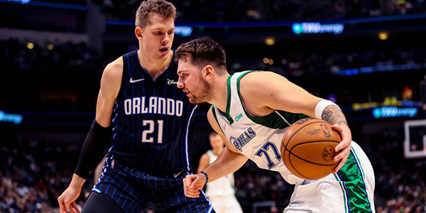 一面呈现给 一面呈现给